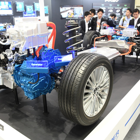 電動車を中心としたライフスタイルを提案する三菱自動車…人とくるまのテクノロジー2019 画像