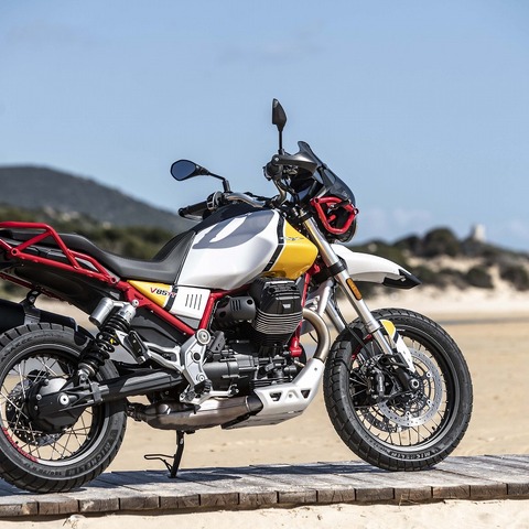 【モトグッツィ V85TT 海外試乗】80年代スタイルが心地いい！“癒し系”冒険マシン…佐川健太郎 画像