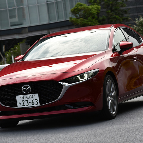 【マツダ3 新型試乗】同クラスでも世界屈指のスタイリッシュなセダン、だが…岡本幸一郎 画像