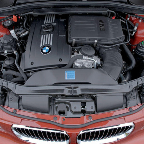 【BMW 1シリーズクーペ 日本発表】ストイキターボエンジン 画像
