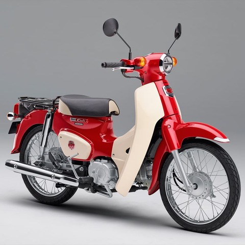 1億台を突破、ホンダ スーパーカブ のストーリーを記した一冊 画像