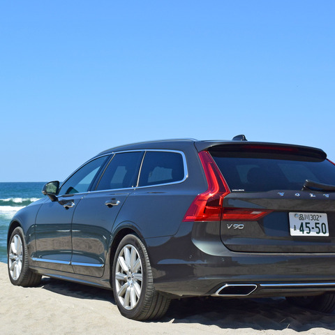 【ボルボ V90 4400km試乗】実用車としてとことん使い倒すのがお洒落な乗り方［後編］ 画像