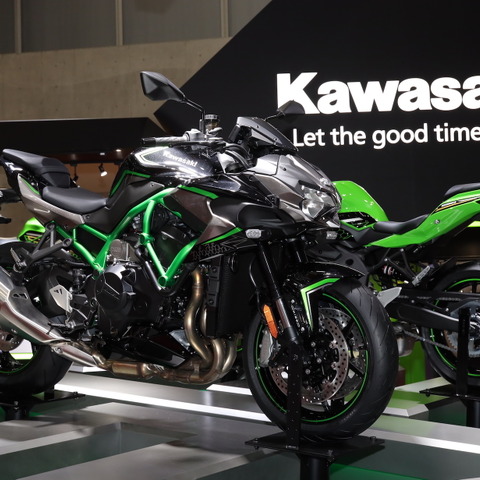 「Z」がスーパーチャージャーで究極進化!カワサキ「Z H2」は来夏発売か…東京モーターショー2019 画像