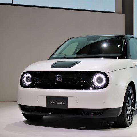 ホンダe は長丸がモチーフ、生活用品の親しみやすさを取り込んだ…東京モーターショー2019［デザイナーインタビュー］ 画像