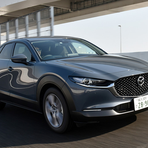 【マツダ CX-30 新型試乗】しなやかさはマツダ3より“1枚半上手”…島崎七生人 画像
