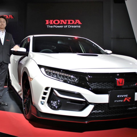 ホンダエンジニアの想いが詰まったスポーツカー、シビック タイプR 改良新型…東京オートサロン2020［インタビュー］ 画像