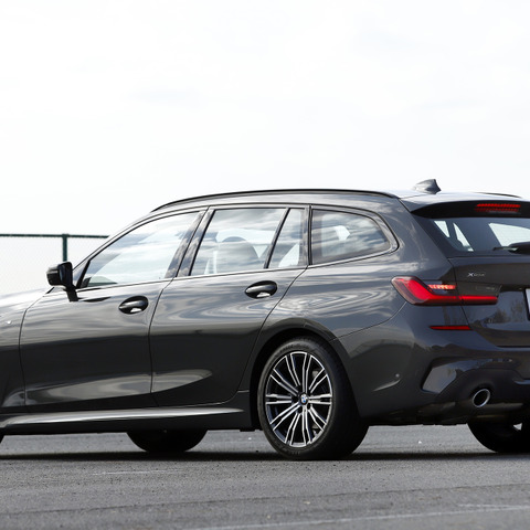 BMW『3シリーズツーリング』新型は積載性・使い勝手がますます進化…320dツーリング xDrive［詳細画像］ 画像