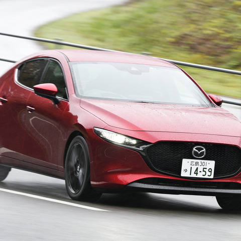 【マツダ3 SKYACTIV-X 新型試乗】割高感を除けば、走りは大いに満足できる…渡辺陽一郎 画像