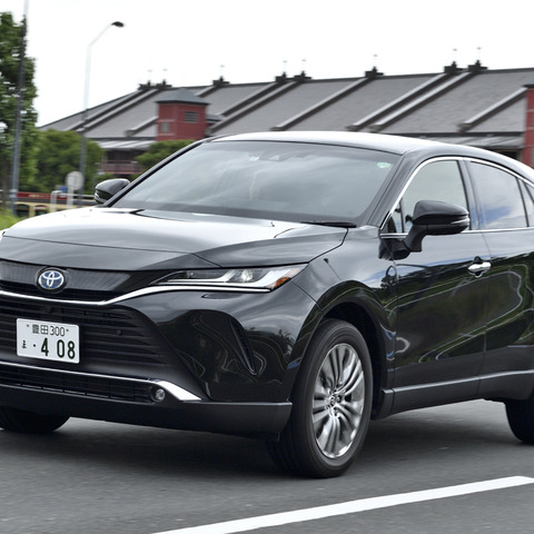 【トヨタ ハリアー 新型試乗】座った瞬間から味わえる、クルマと自分との馴染みの良さ…島崎七生人 画像