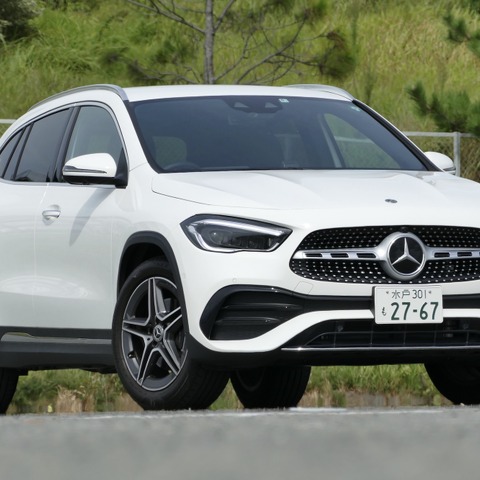 【メルセデスベンツ GLA 新型試乗】一日の長を感じるディーゼルの走り…島崎七生人 画像