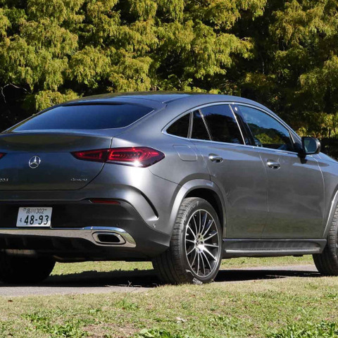 【メルセデスベンツ GLEクーペ 新型試乗】車体がリーンする!これに嵌ったら抜け出せない…中村孝仁 画像
