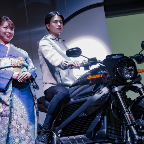 ハーレーの電動スポーツバイク『ライブワイヤー』が国内導入! 画像