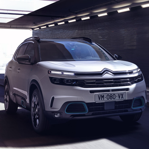 【シトロエン C5エアクロスSUV PHEV 新型試乗】手玉をとられるばかりである…岩貞るみこ 画像