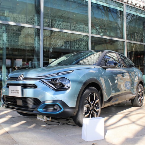 【シトロエン C4 / Ë-C4 ELECTRIC 新型】伝統を大切にした商品企画…モーニングクルーズも開催 画像
