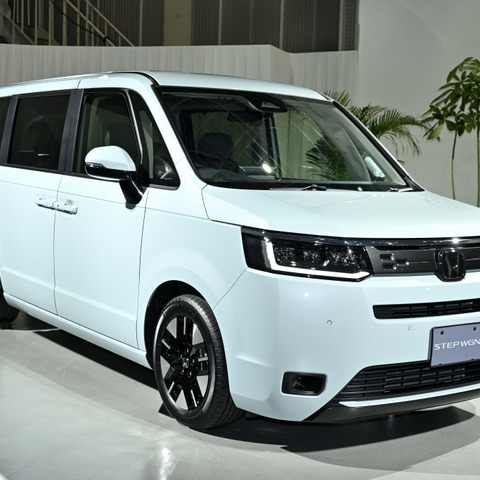 【ホンダ ステップワゴン 新型】素敵な“暮らし”を感じてもらう…CMFデザイナー [インタビュー] 画像