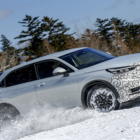 ホンダ ヴェゼル Modulo X に最速雪上試乗!はじめから選択すべき理由がある 画像