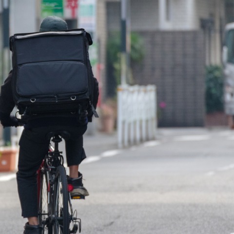 低下する自転車マナー、免許がない自転車を取り締まる難しさ【岩貞るみこの人道車医】 画像