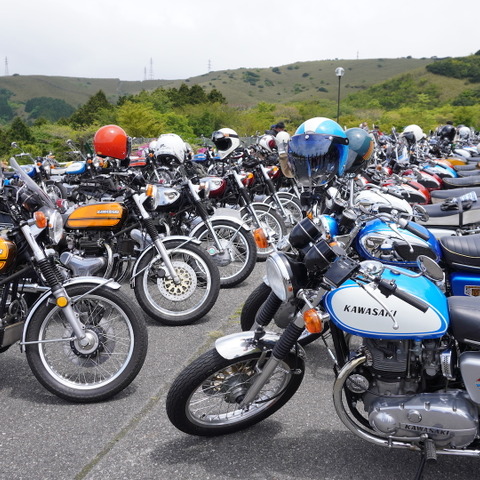 バイク女子がキックスタートに挑戦!「メグロ」に「ダブワン」、箱根がバイク博物館になる日 画像