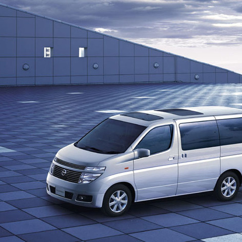 【新型日産『エルグランド』発表】みなぎる自信がクールな外形デザイン 画像