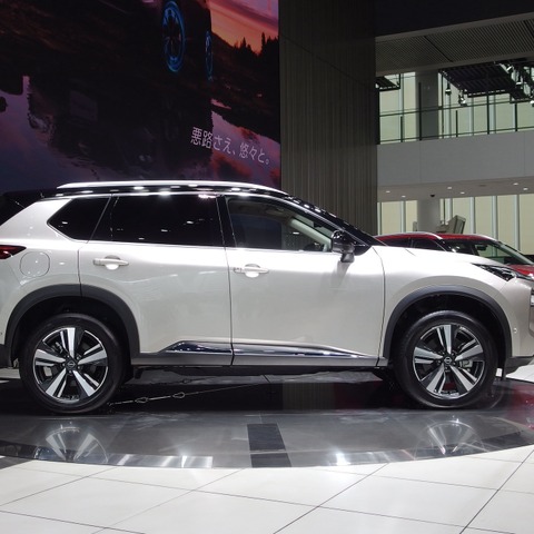 【日産 エクストレイル 新型】電動4駆の e-4ORCE に期待できるわけ 画像