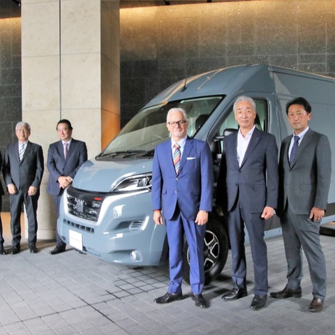 欧州のベストセラー商用車、フィアット デュカト が正規販売店ネットで日本導入 画像