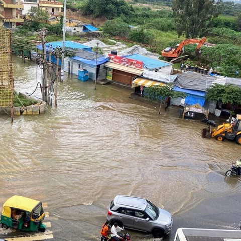 大雨で交通が分断、都市災害に対する責任の在り処【ベンガルール通信 その21】 画像