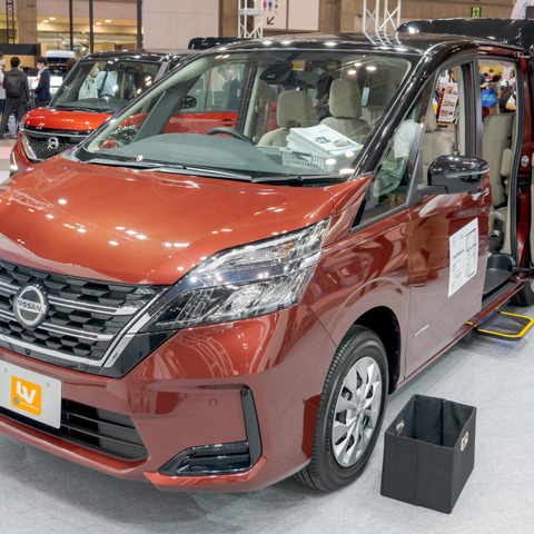 日産のライフケアビークルは軽、ワンボックス、バンがそろい踏み…国際福祉機器展2022 画像