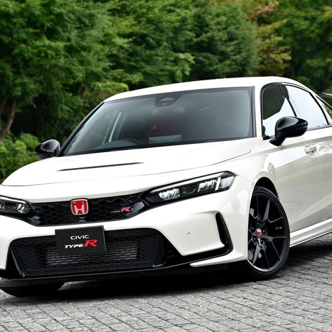【ホンダ シビックタイプR 新型試乗】試練のサーキット、オートポリスでその走りを試す…松田秀士 画像