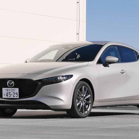 【マツダ3 MHEV 新型試乗】カッコイイ!お買い得!だけど燃費はまだまだ物足りない…中村孝仁 画像