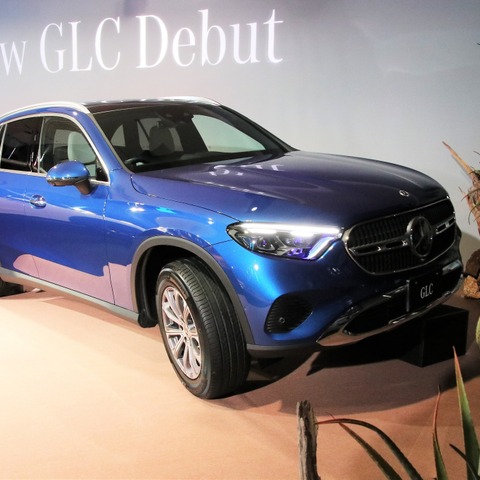 【メルセデスベンツ GLC 新型】SUVの基幹車種、車幅はそのままに小回り性アップ 画像