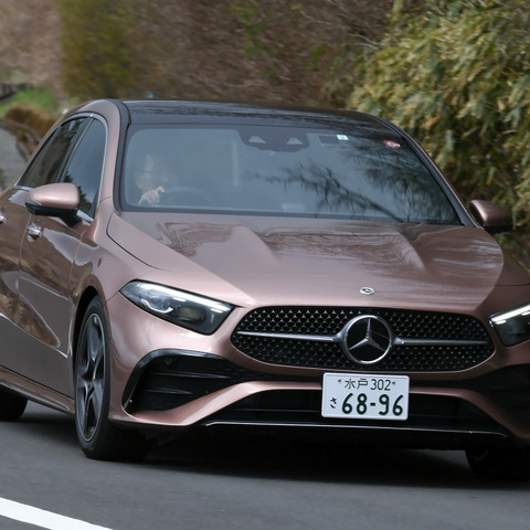 【メルセデスベンツ Aクラス 新型試乗】「A200d」と「A180セダン」、見た目だけではわからないキャラの違い…島崎七生人 画像