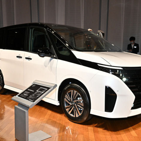 【日産 セレナ 発売】e-POWERは第2世代、内燃機関を発電専用にした強み 画像