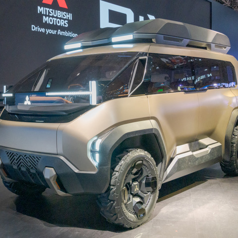 『トライトン』が2024年より日本で発売決定! 未来の『デリカ』も登場した三菱自動車…ジャパンモビリティショー2023 画像