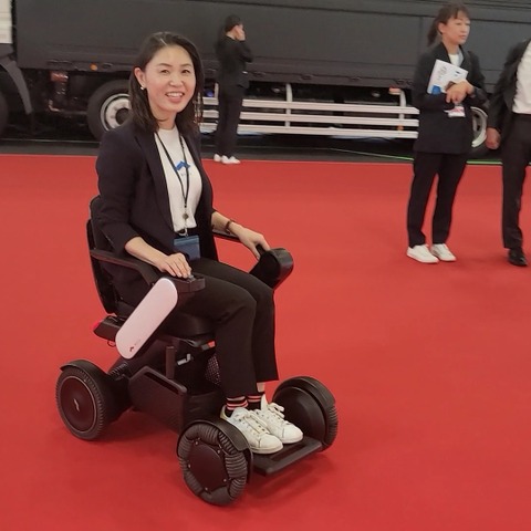 みんな乗るべし! WHILLの次世代電動車椅子は楽しいぞ…ジャパンモビリティショー2023 画像