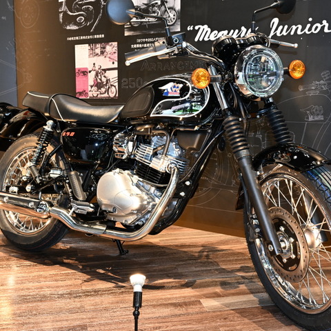市販モデル7台を一挙初公開!バイクファンの期待に応えたカワサキの「伝統と革新」…ジャパンモビリティショー2023 画像