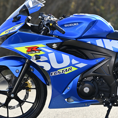 【スズキ GSX-R125 試乗】エンジンをビンビン唸らせていた“元若手”にも刺さる…伊丹孝裕 画像