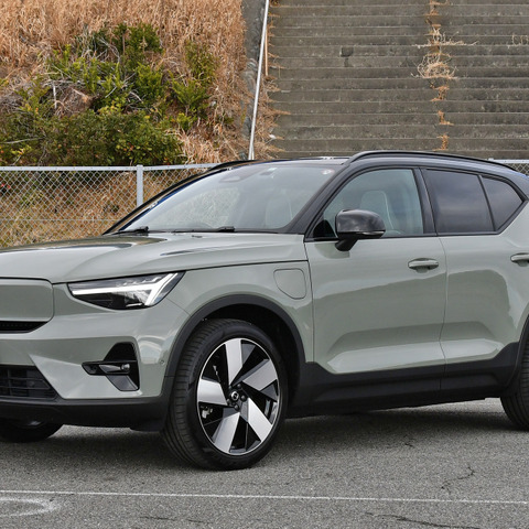 【ボルボ XC40リチャージ 新型試乗】EVだからこそわかる後輪駆動の恩恵…諸星陽一 画像