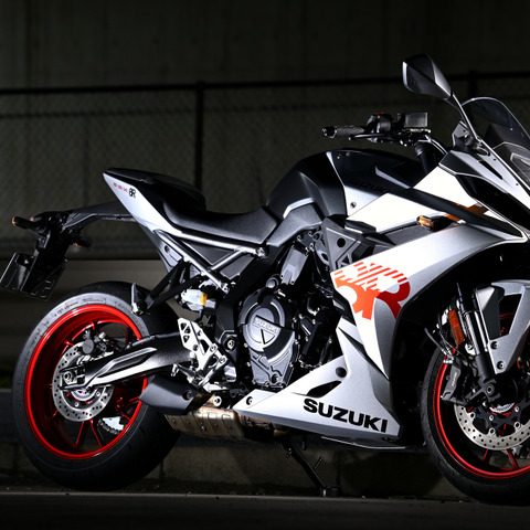 【スズキ GSX-8R 試乗】フラッグシップよりも重要なもの…鈴木大五郎 画像