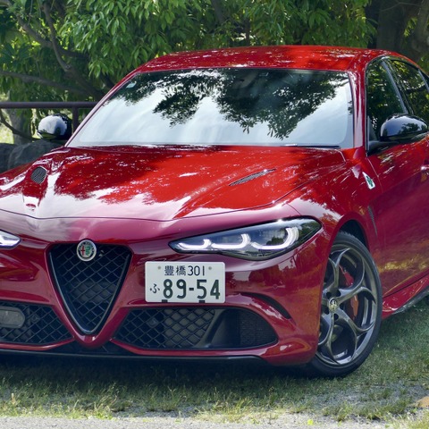 【アルファロメオ ジュリア 新型試乗】ステアリングを切り込めば「ああ、アルファロメオだ」…島崎七生人 画像