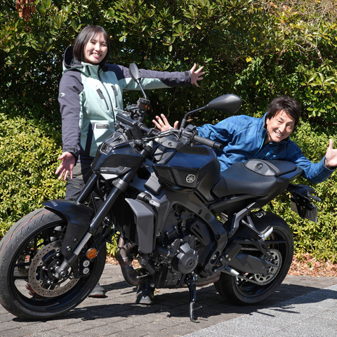 【ホンダ Eクラッチ vs ヤマハ Y-AMT】「AT免許」で3気筒スポーツを楽しめるという魅力！『MT-09 Y-AMT』にはMT派も納得？［中編］ 画像