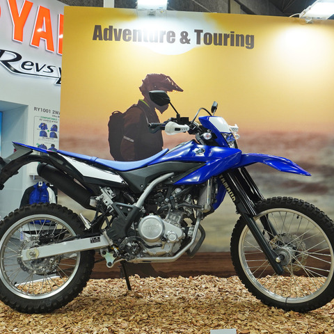 ヤマハが謎のコンセプトバイクを電撃公開、『セロー』以来のオフ回帰!? その正体は…大阪モーターサイクルショー2025 画像