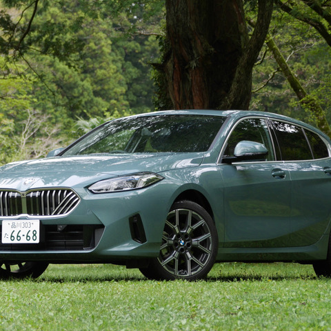 【BMW 1シリーズ 新型試乗】ハイスピードで真価を発揮する、極めて高度な「普通のクルマ」…中村孝仁 画像