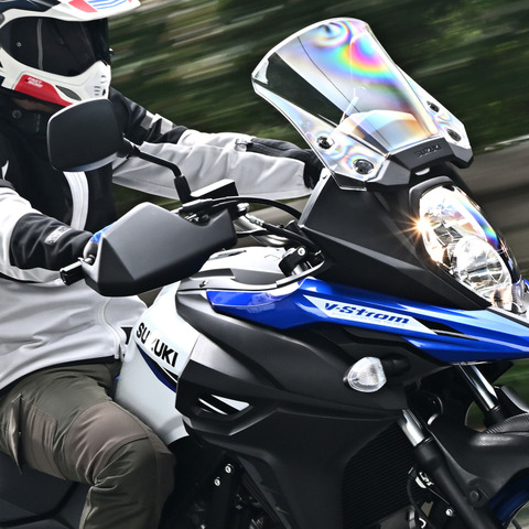 ついに生産終了、スズキ『Vストローム650』がなぜ今も「傑作マシン」と語り継がれるのか 画像