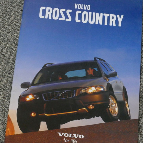 エステートとSUVの中間、心地よさが魅力だったボルボ『クロスカントリー』というクルマ【懐かしのカーカタログ】 画像