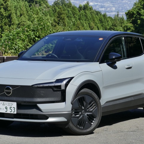 【ボルボ EX30 新型試乗】これが新世代ボルボの走り、“ほんのり強め”のスポーティさ…島崎七生人 画像