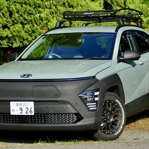 【ヒョンデ コナ・マウナロア 新型試乗】オフロードな味わいが魅力、「このままハワイまで」とは言わないまでも…島崎七生人 画像