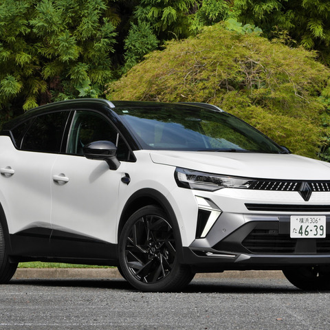 【ルノー キャプチャー E-TECH 新型試乗】顔つきを変えただけの同じクルマと思っていたら…中村孝仁 画像