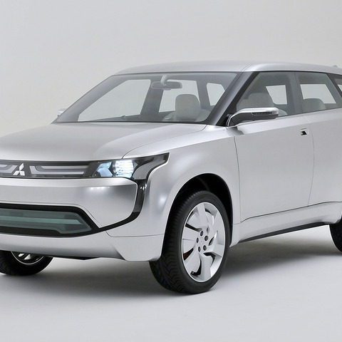 【東京モーターショー09】三菱 PX-MiEV のフロントは近い将来… 画像
