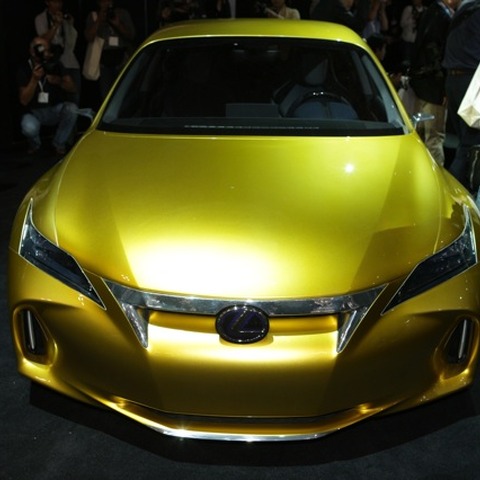 【東京モーターショー09】LF-Ch は次のレクサス顔? 画像