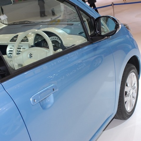 【東京モーターショー09】スズキ アルト…シンボリックでフレンドリーな車内 画像